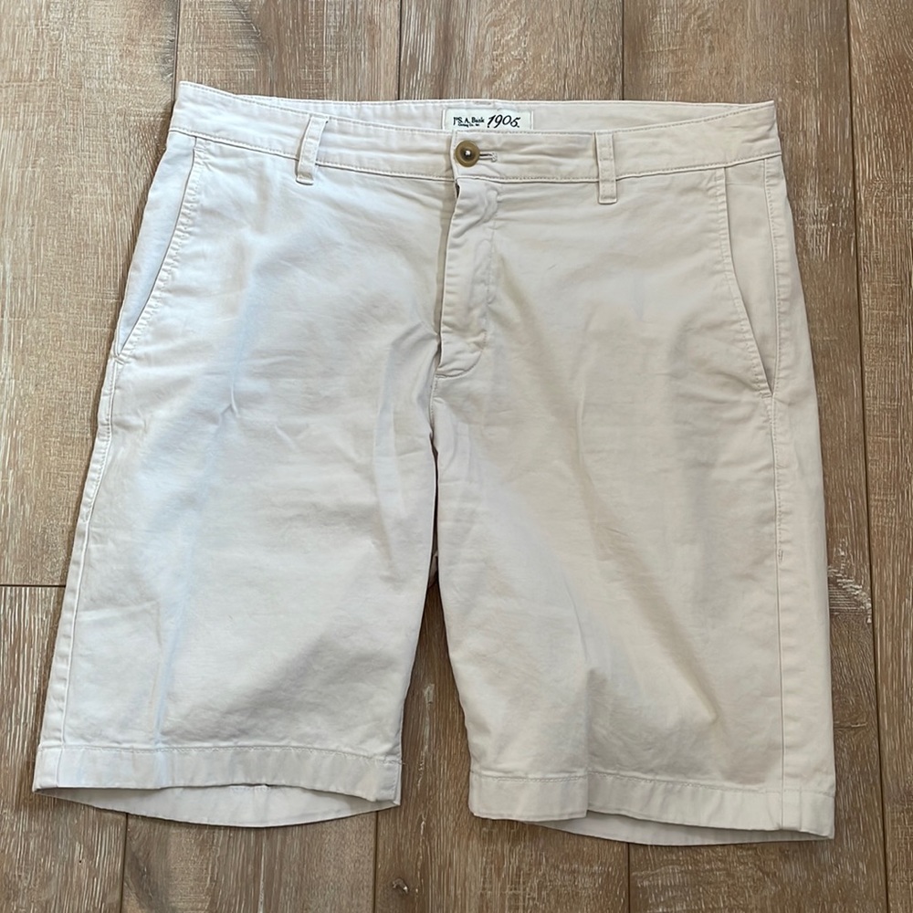 JoS. A. Bank khaki shorts